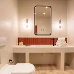 Nest In The To Mgmt וולוס